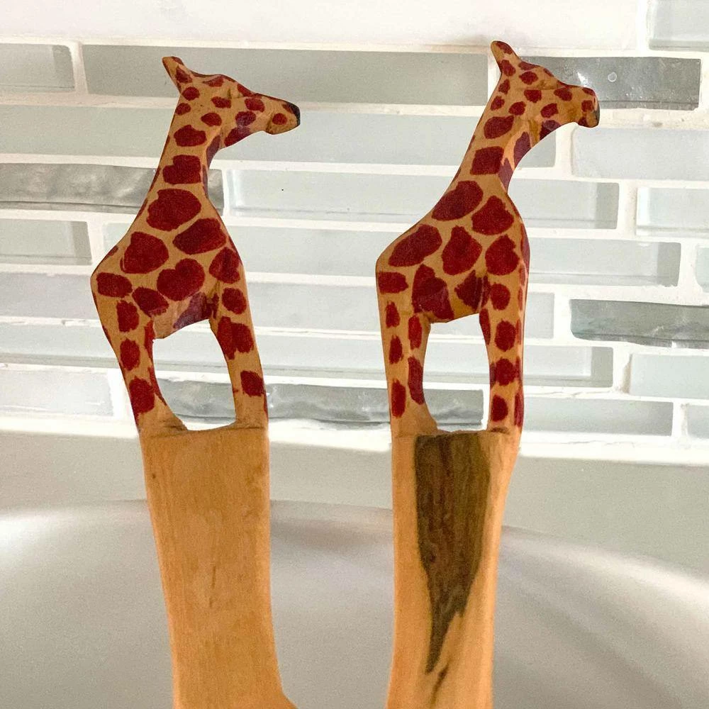African Giraffe Salad Serving Set by Global Crafts 2 African Giraffe Salad Serving Set by Global Crafts - Image 2
