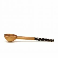 2-Pieces Coffee Scoop with Olive Wood and Batik Bone Handle (1-Tablespoon) by Global Crafts -Flatware Sales Store brown serving sets kwf13ba gwh 1f 1000