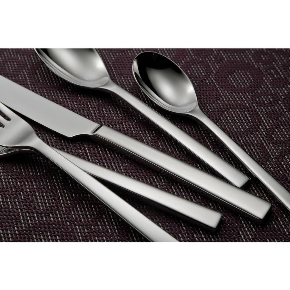 Chef's Table Banquet Tongs 18/0 Stainless Steel (Set of 12) by Oneida 4 Chef's Table Banquet Tongs 18/0 Stainless Steel (Set of 12) by Oneida - Image 4